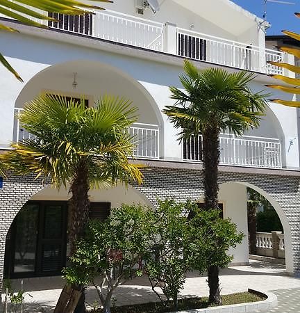 Apartments Skelin 沃迪切 外观 照片