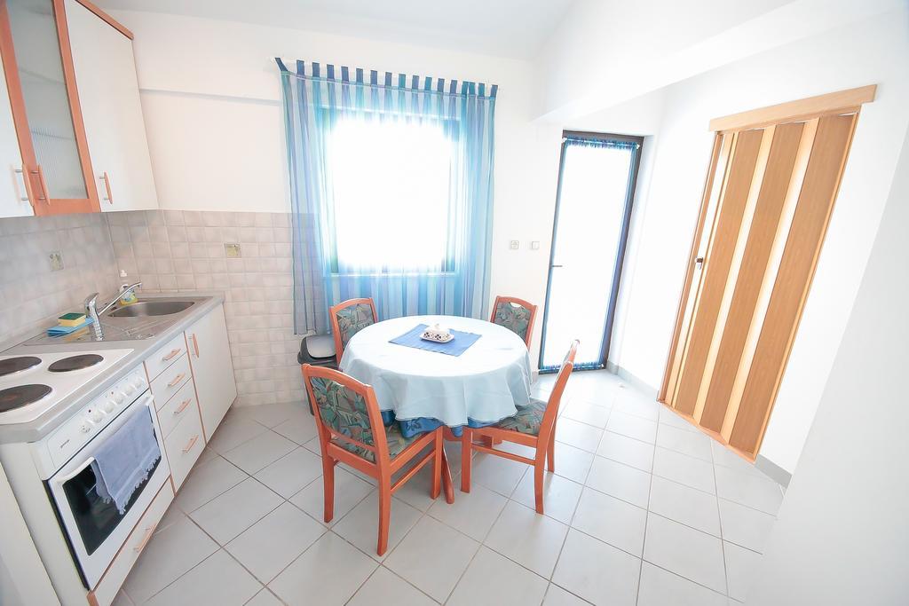 Apartments Skelin 沃迪切 客房 照片