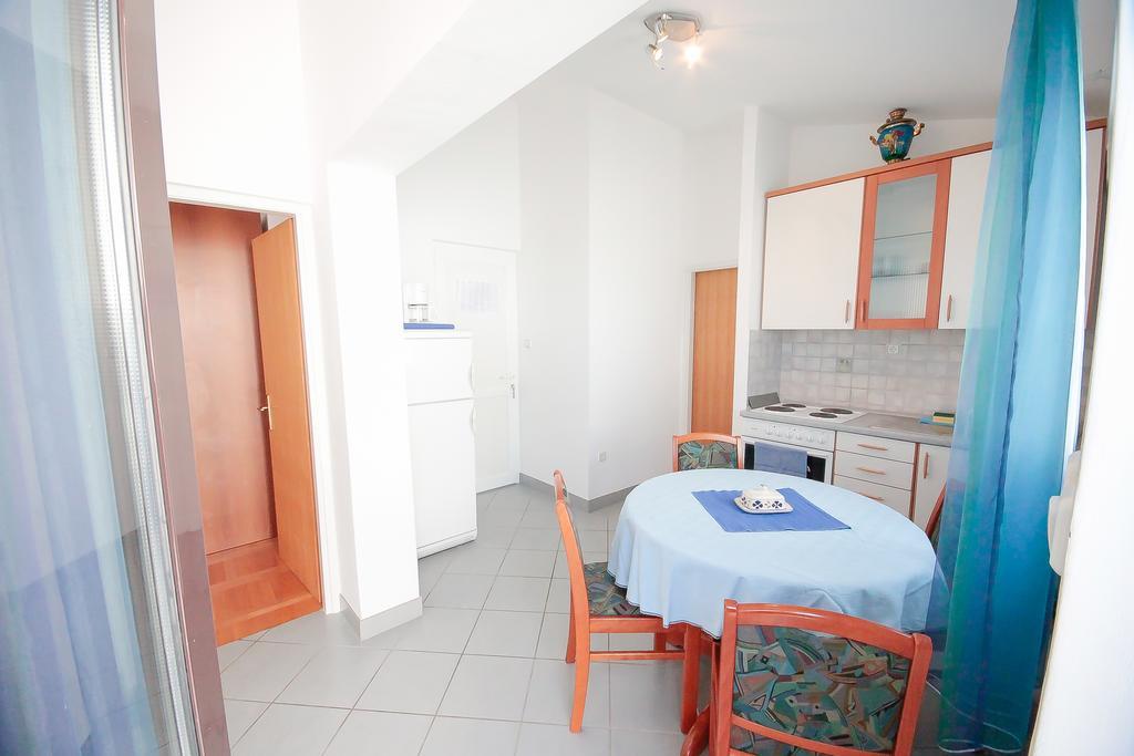 Apartments Skelin 沃迪切 客房 照片