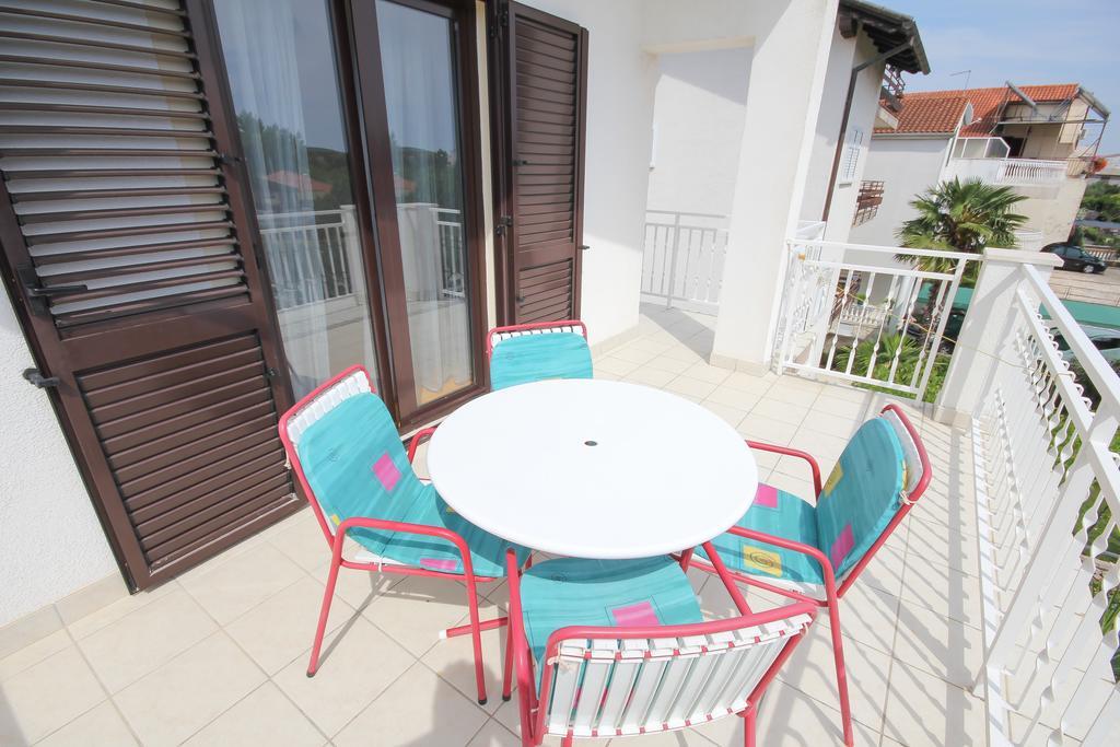Apartments Skelin 沃迪切 客房 照片