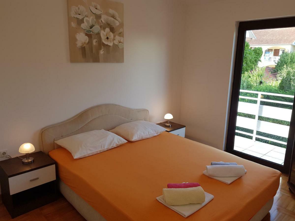 Apartments Skelin 沃迪切 外观 照片