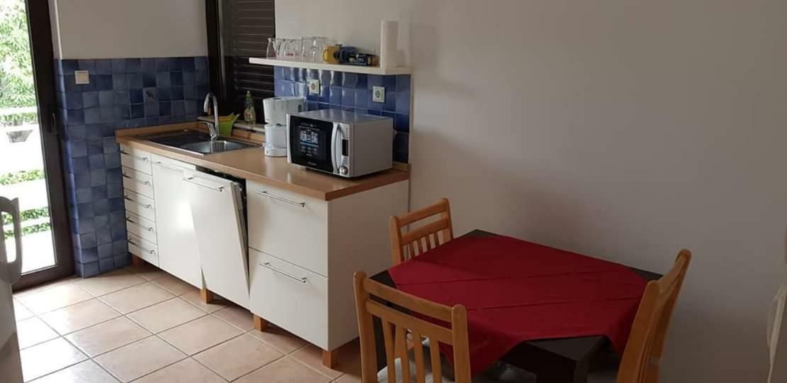 Apartments Skelin 沃迪切 外观 照片
